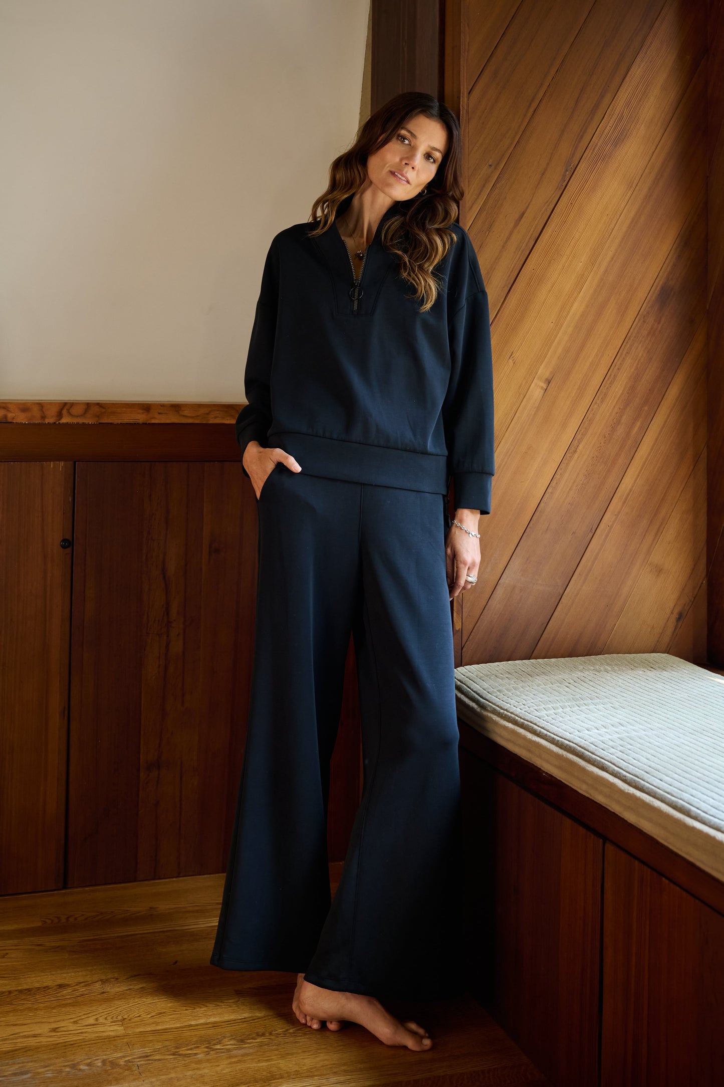 Genevieve Pullover in Black