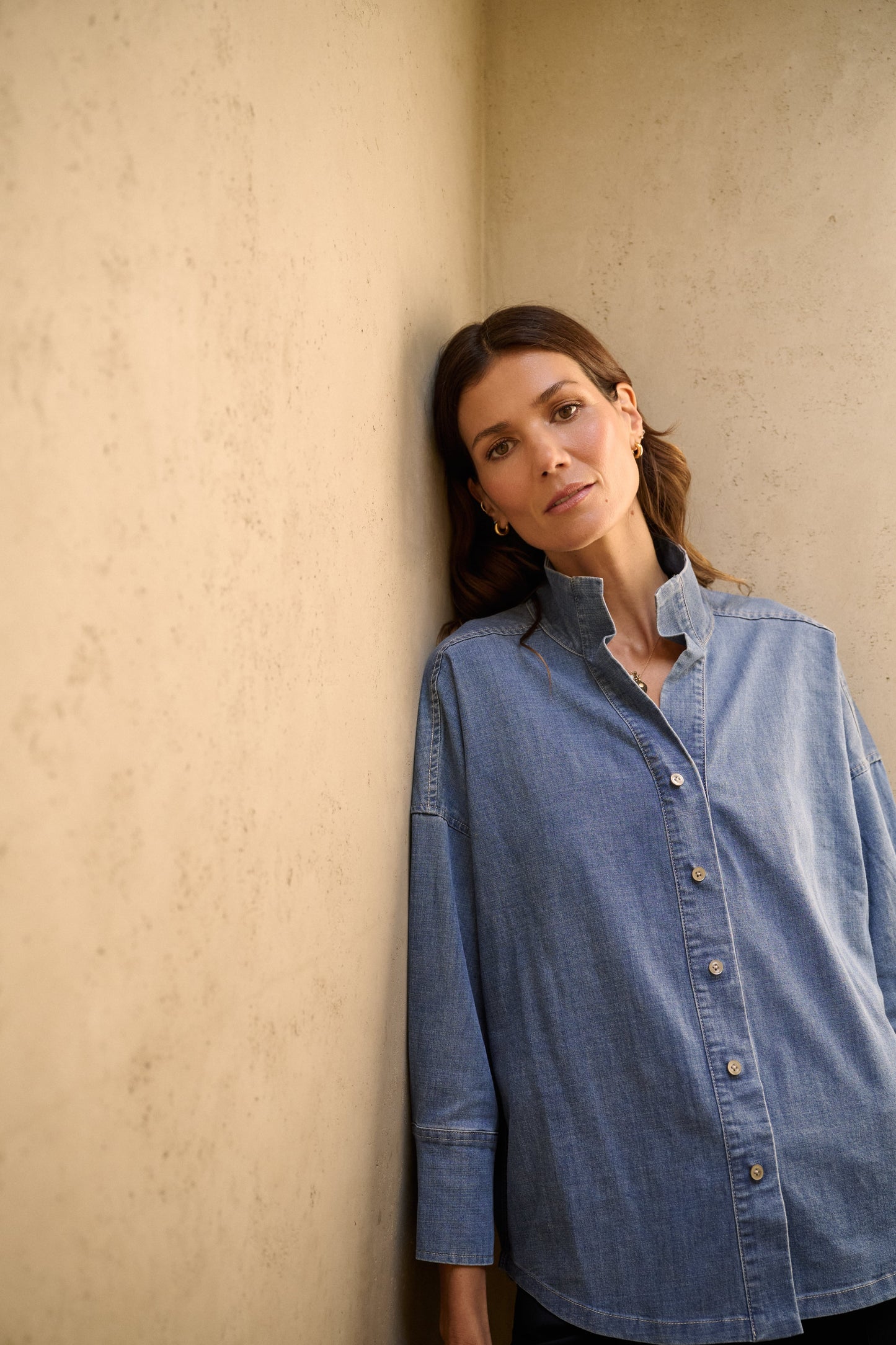 Vera Woven Shirt in Chambray
