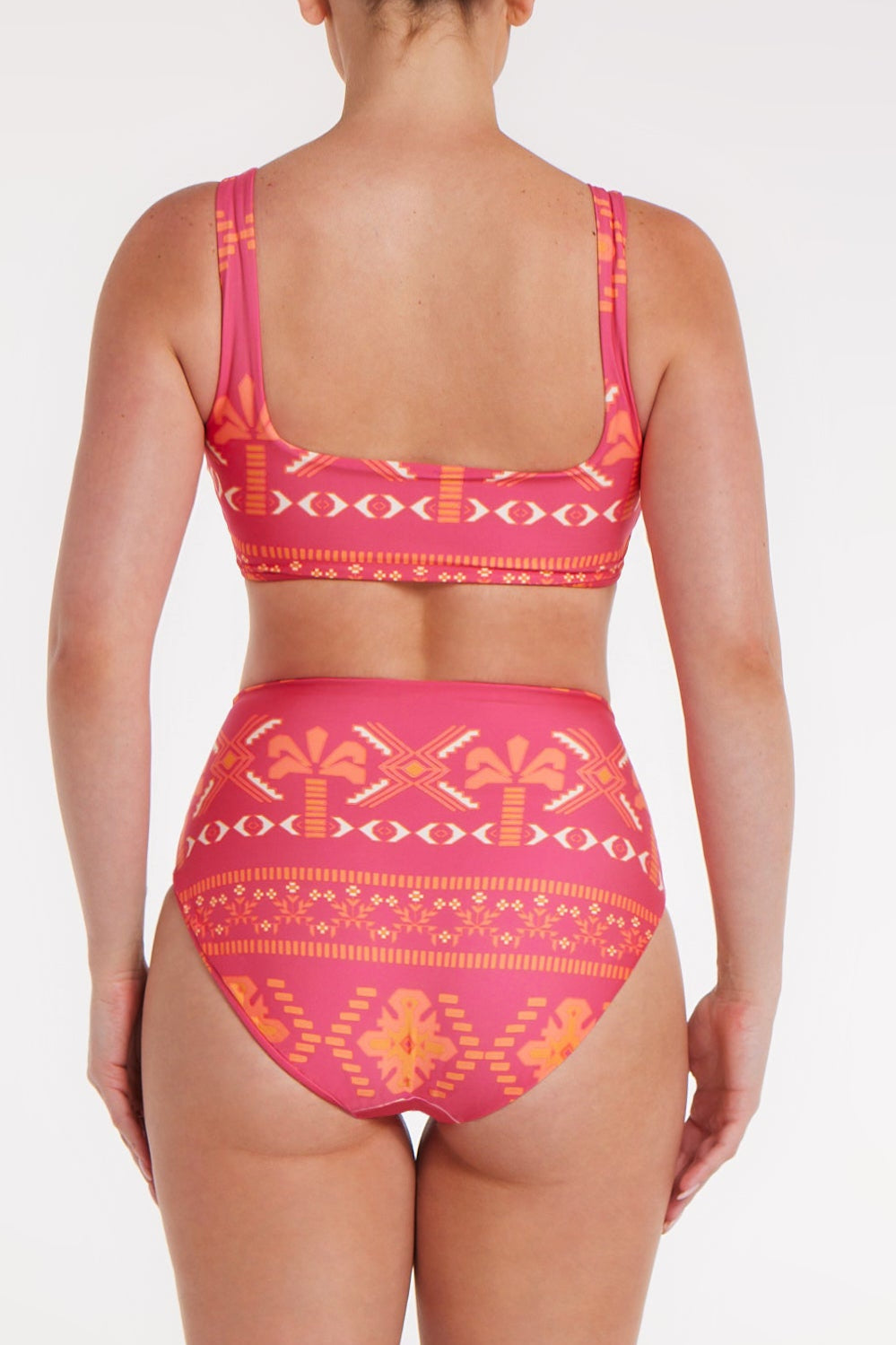 Back in Maggie Top in Tribal Gone West by Hermoza