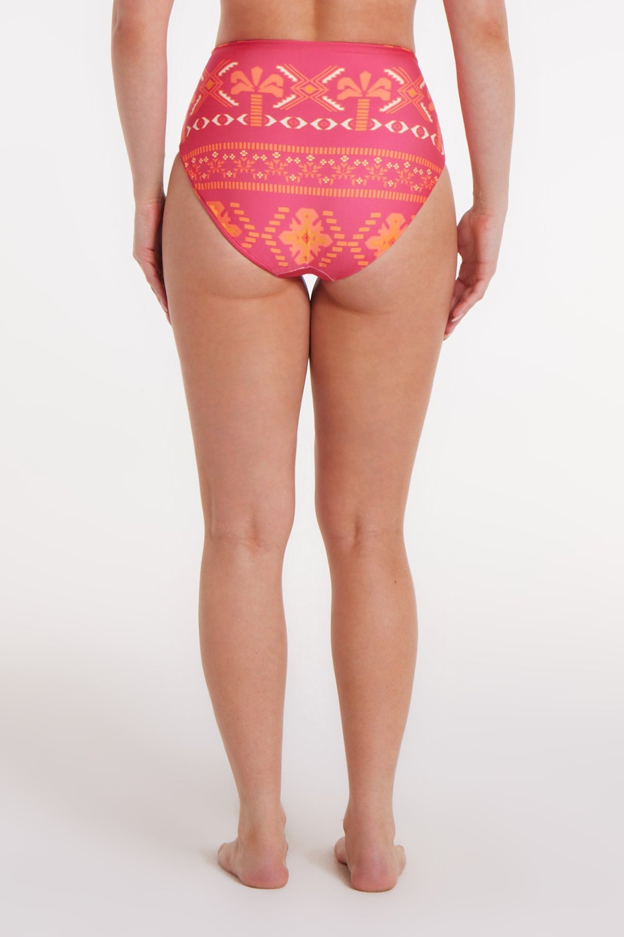 Back in Vanessa Bottoms in Tribal Gone West by Hermoza