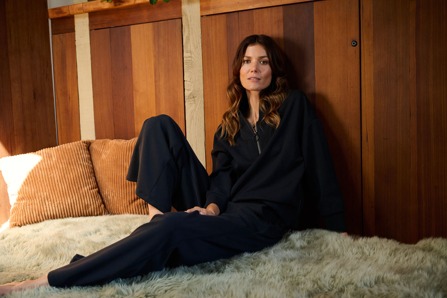 Genevieve Pant in Black