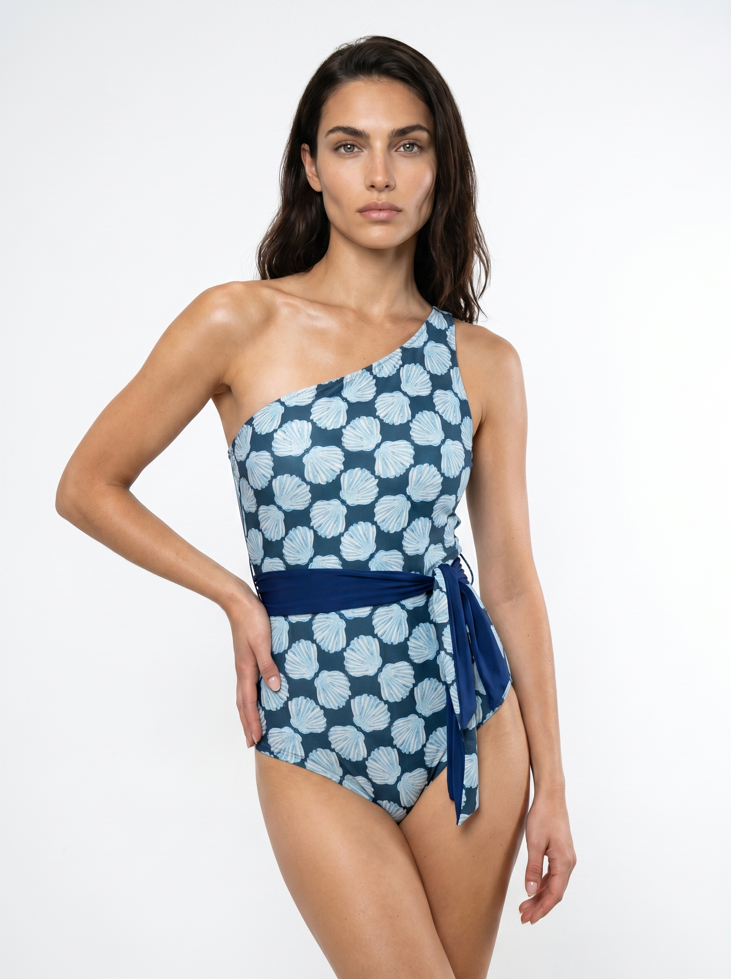 Johanna Reversible One Shoulder One Piece Swimsuit in Navy Shell Chest